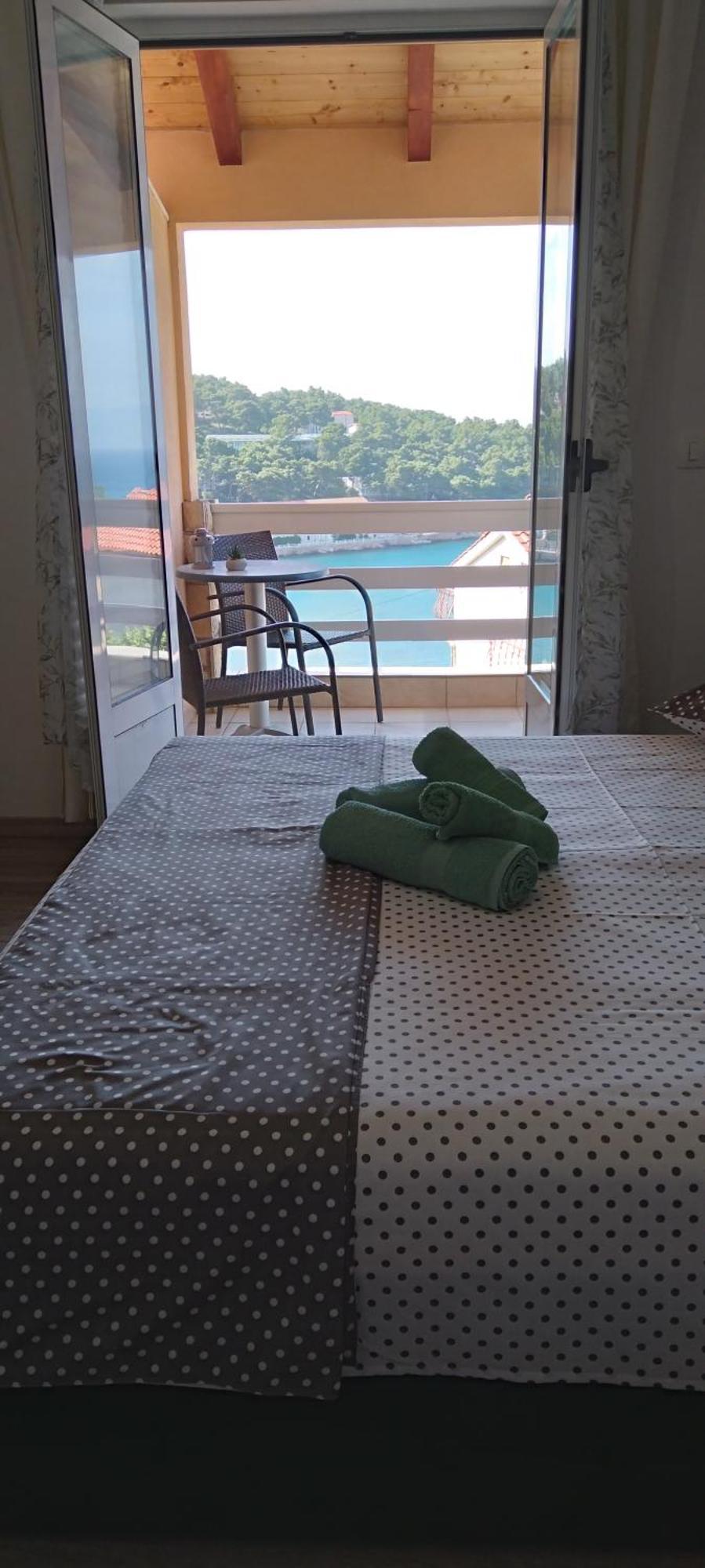 Apartment Seaview Jelsa Racic 外观 照片